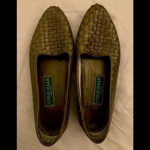 Vintage Cole Haan woven leather flats
